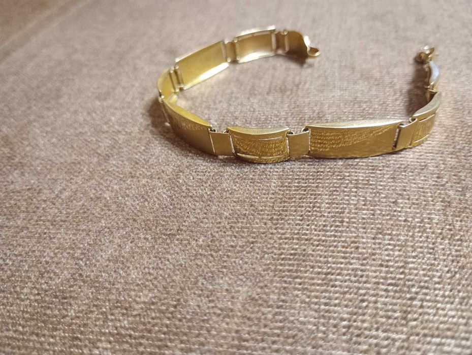 Златна гривна 14к