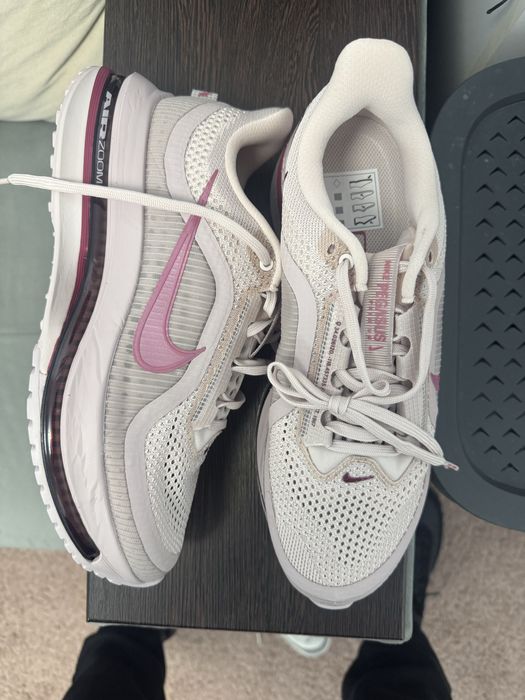 Adidasi nike pegasus premium nr 41 si 42