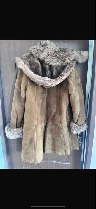 alendelon haina de piele naturala imblanita in stare perfecta