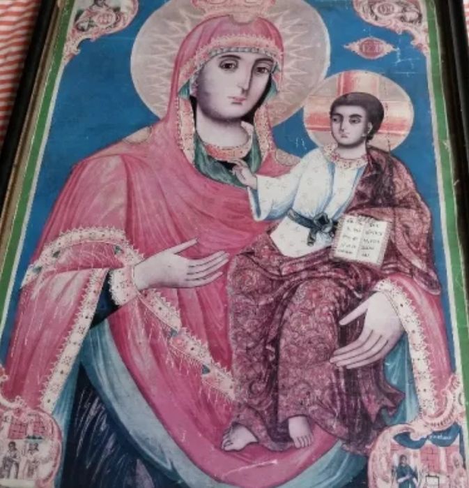 Стари домашни икони.