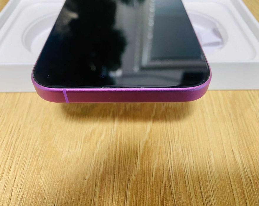 Apple iPhone 16, 128GB, 5G, Pink