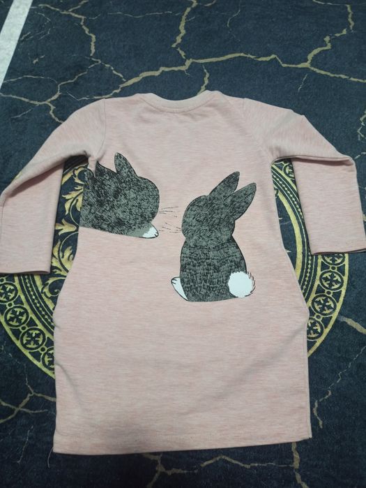 Детски туники 98-110 ,и Детска офиц. Рокля 8-9 год.