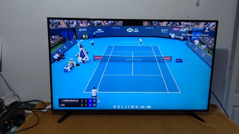 Televizor led ultra subțire 4K UHD Smart Samsung 130 cm WiFi