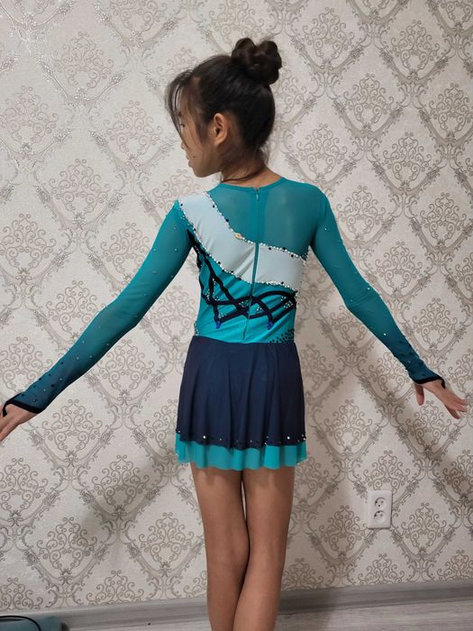 Платье для фигурного катания