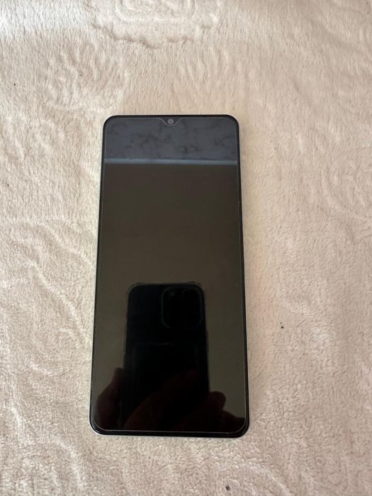 Продам телефон vivo Y27s