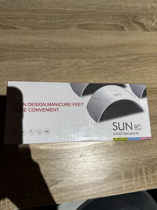 Vand lampa uv manichiura