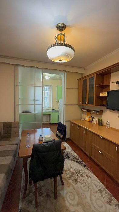 Чиланзар-Е кв Банковский дом 4/4/4.138м2 Срочно Продам квартиру