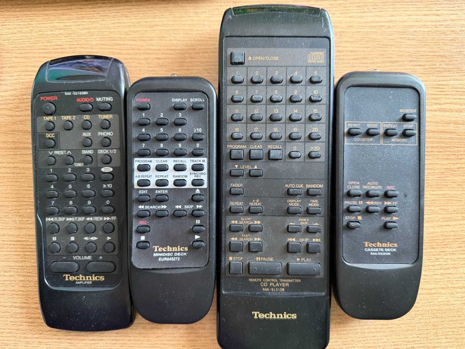 Linie Technics completa, arata si functioneaza impecabil