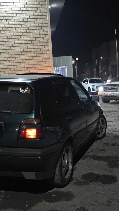Гольф 3  2 литра