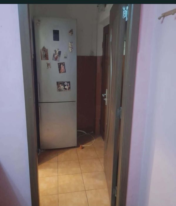 Închiriez garsonieră