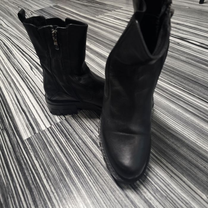 Vand ghete dama marime 37