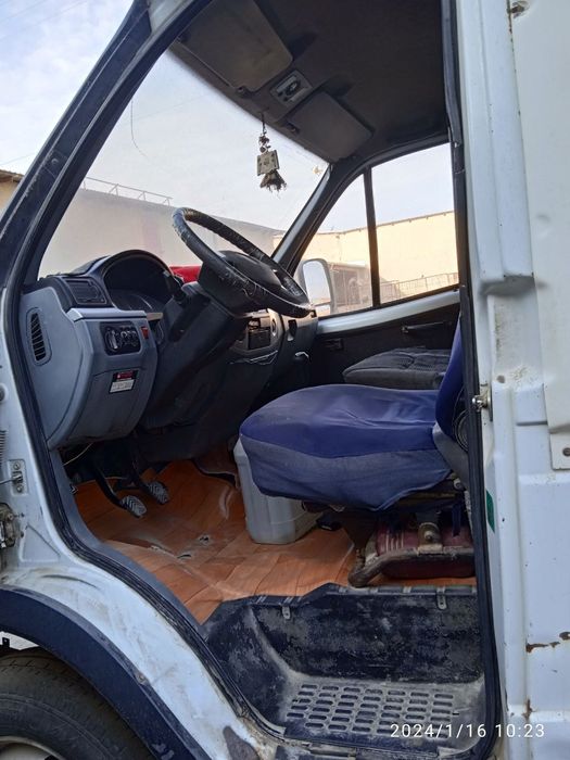 Gazel biznes yuk furgon