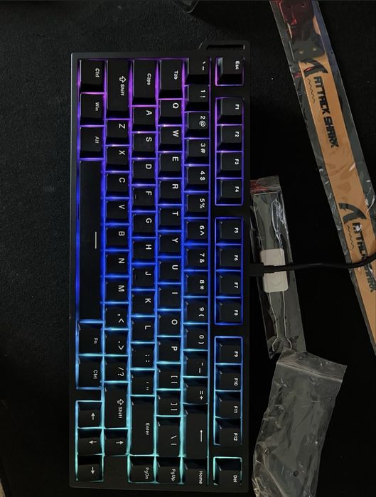 Tastatura Attack Shark R82He magnetica