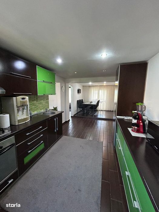 Apartament 4 camere - SOVEJA//INEL I