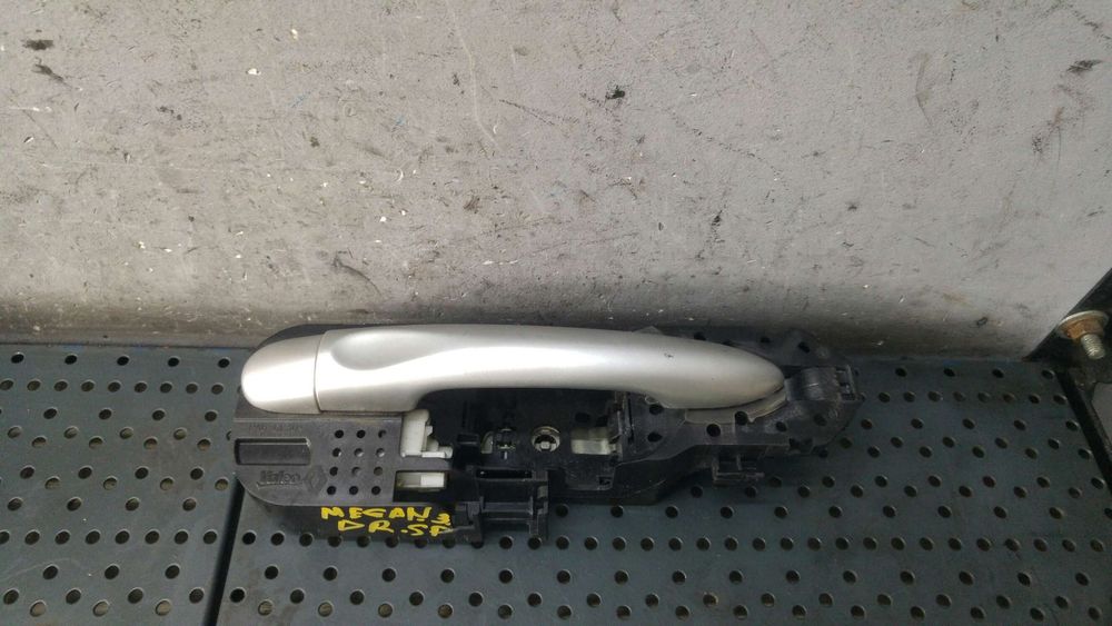 Maner dreapta spate renault megane 3 806060041r
