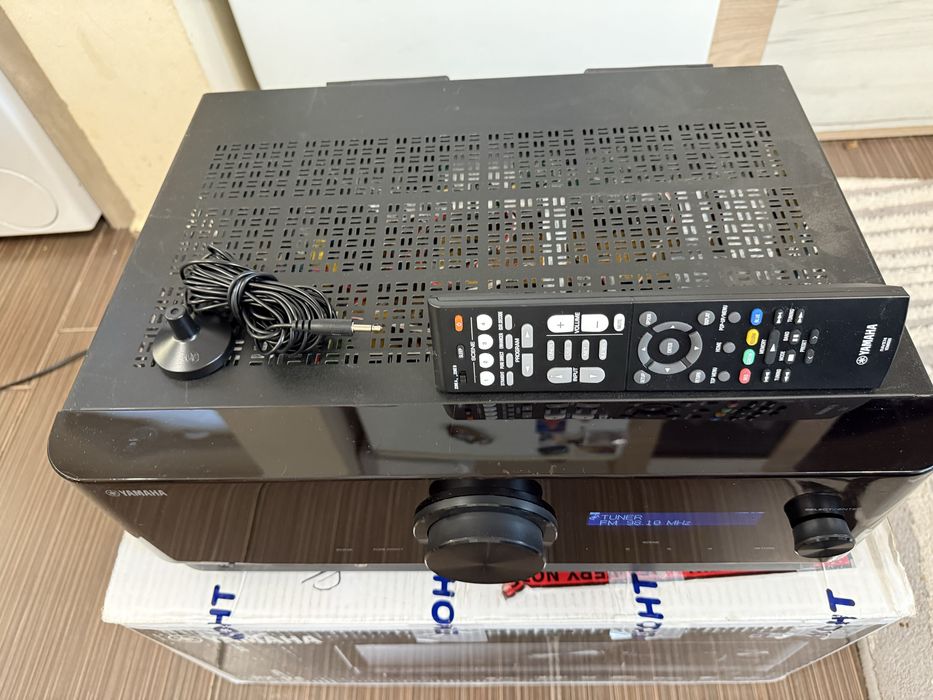 Yamaha RX-V4a Bluetooth Wi Fi