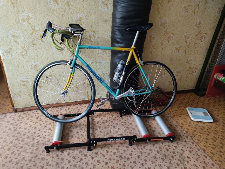 Шоссейник Bianchi