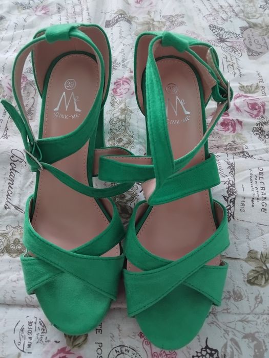 Дамски обувки официални