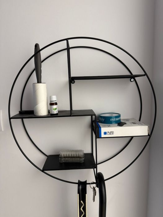 Suport metalic pentru chei si diferite obiecte