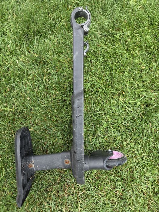 Adaptor carucior