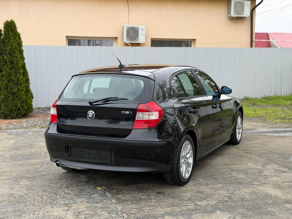 BMW Seria 1 E87 116i