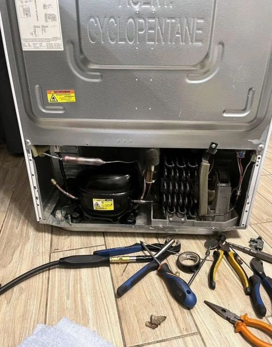 Ремонт стиральных машин, холодильников