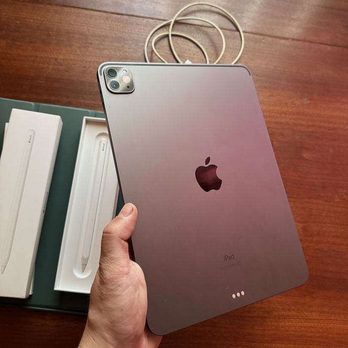 Ipad Pro 11 M1 256gb + Apple pencil 2 Baia Mare • OLX.ro