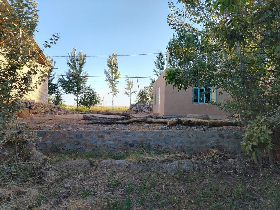 Ховли сотилади кармана туман да