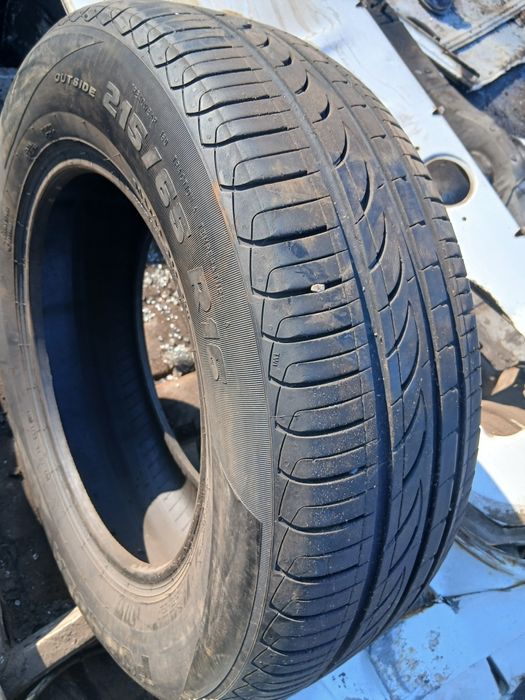 Продам комплект 215 65 r16