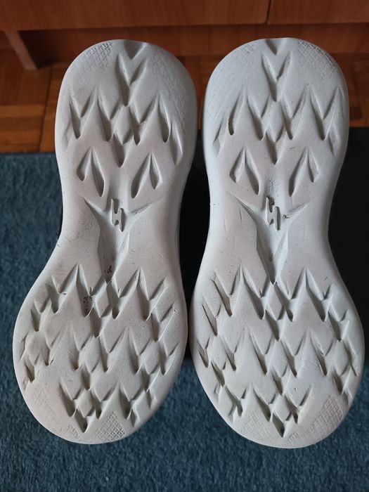 Adidași Skechers, mărimea 39