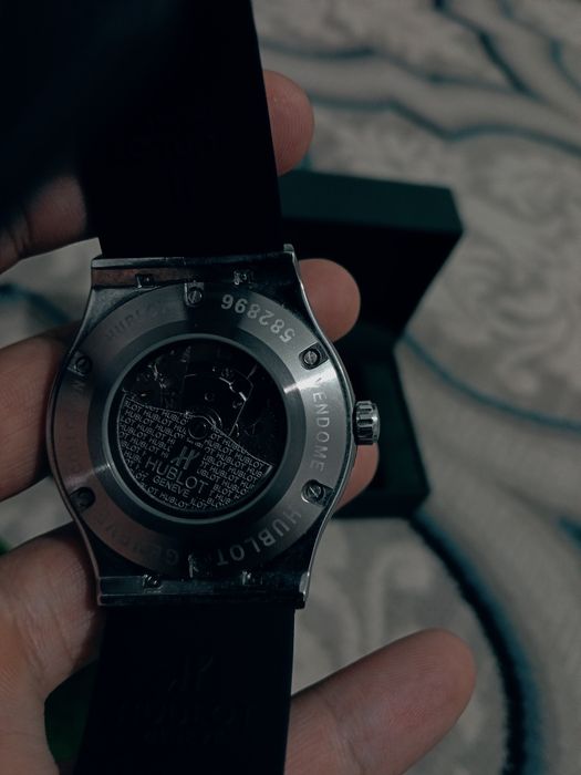 Hublot новый подарка!