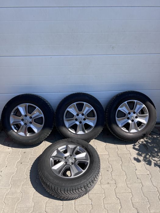Dacia duster original jantele+anvelope R16