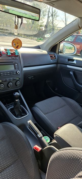 Volkswagen Jetta Sport Line 2.0tdi 140cp  2006