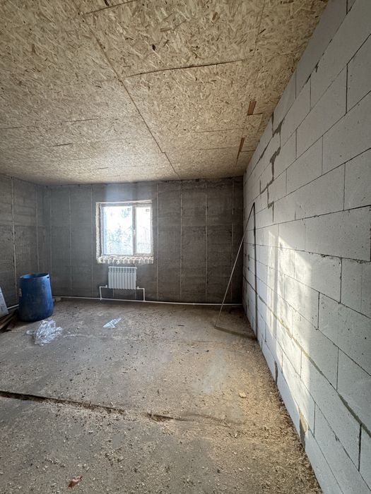 Продам недостроенный коттедж