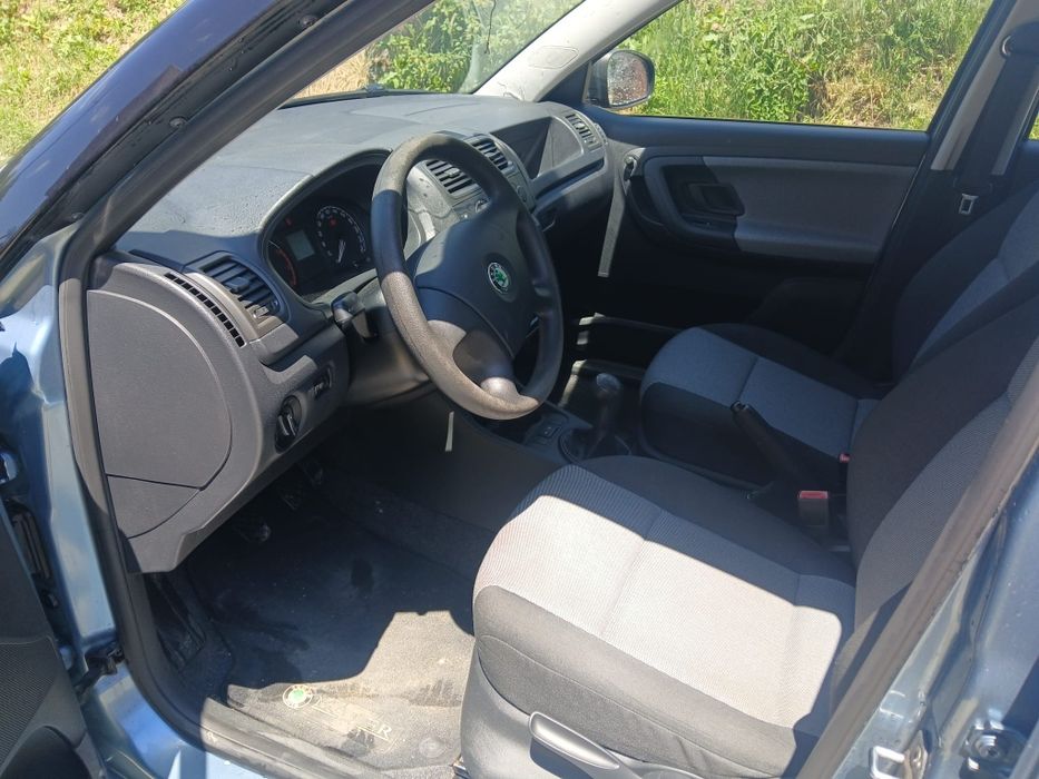 SKODA Fabia 2009 — imagine 5