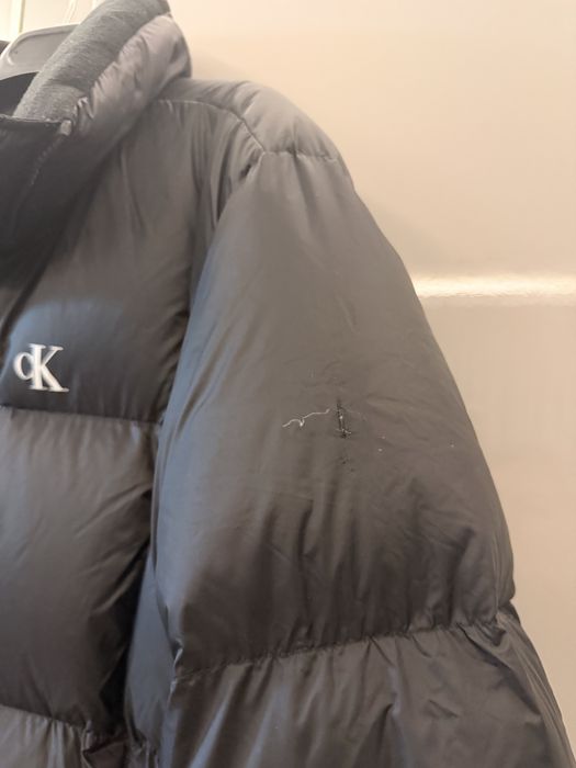 Calvin Klein Яке (ЛЕК ДЕФЕКТ - втората снимка)