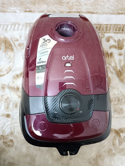 Пылесос Artel VCB4537 винный CF
