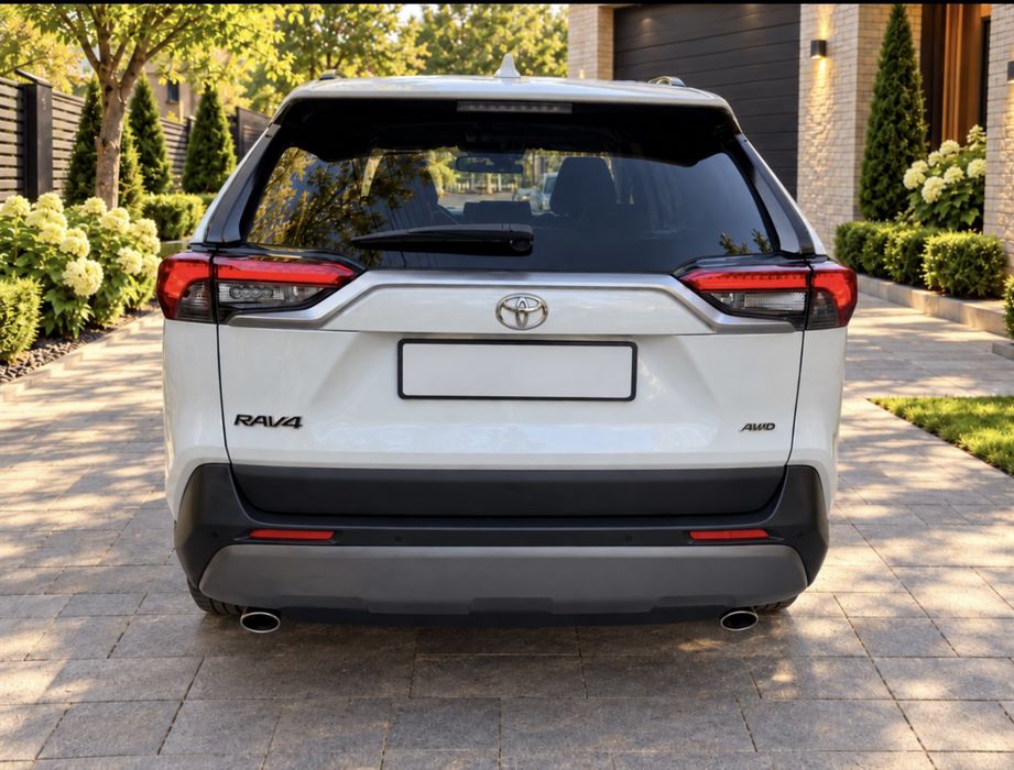 Продаю Toyota Rav4 2020