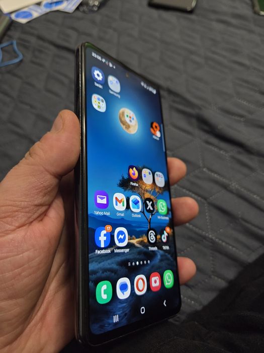 Samsung Galaxy A52s 5G - 128GB, 6GB RAM