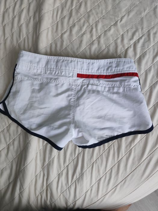 Къси гащички Tommy Hilfiger размер S