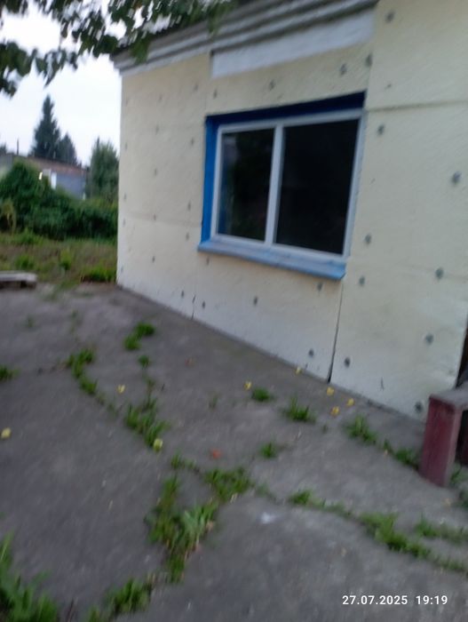 Продам  зимнюю 1-комнатную дачу .