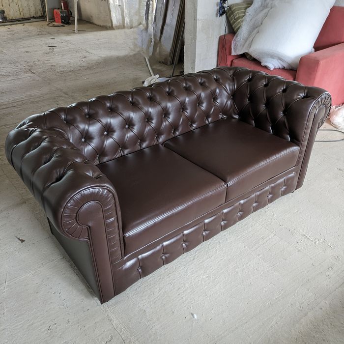 Продам диван Честер двухместный