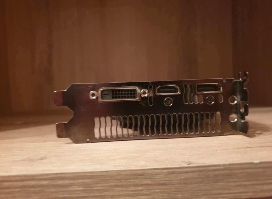 Продавам Видео карта Nvidia GeForce 1050ti гр. Казанлък • OLX.bg