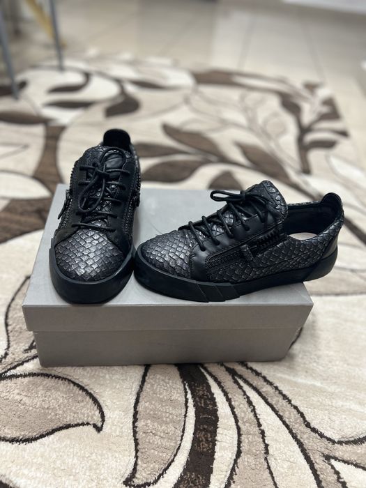 Pantofi Giuseppe Zanotti Originali