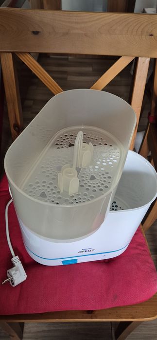 Sterilizator pentru biberoane Philips Avent