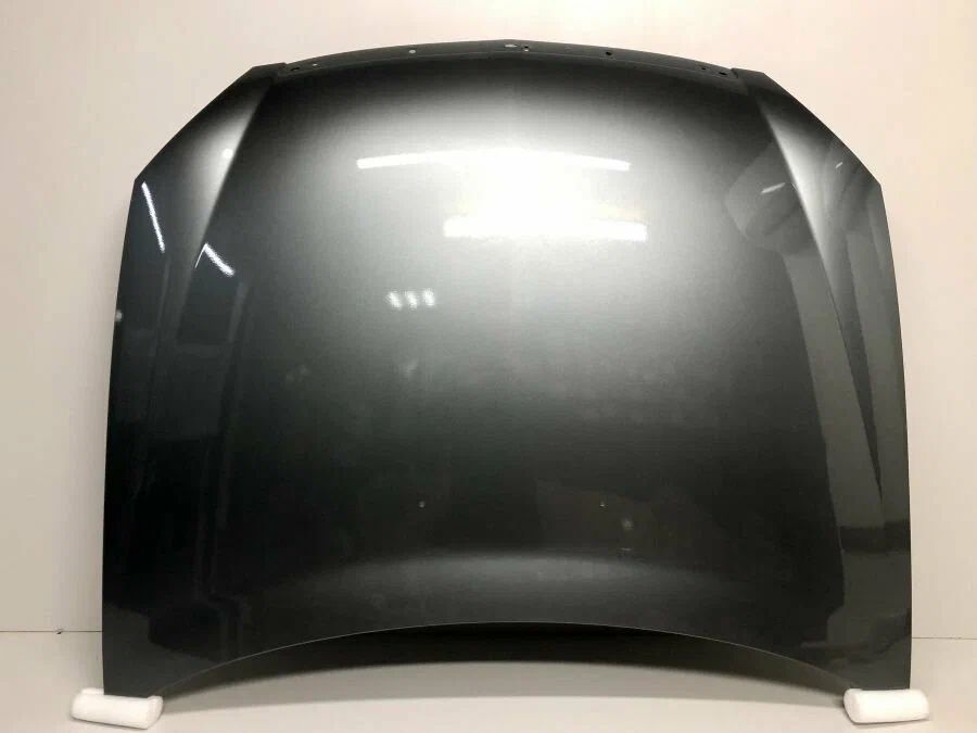 Капот приора в цвет, бампера, крылья