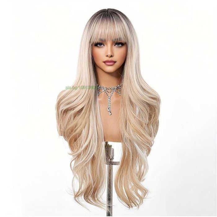 Ефектна руса перука с омбре преливане, тъмни корени и бретон