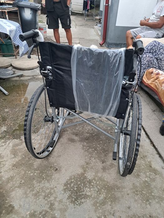 Cărucior de vnzare