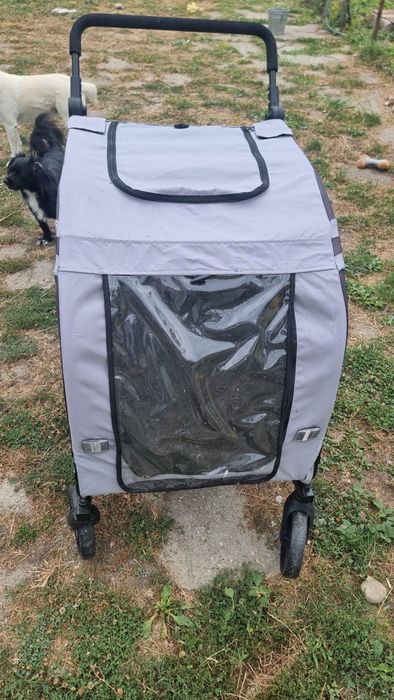 Vand carut pt transportat caini
