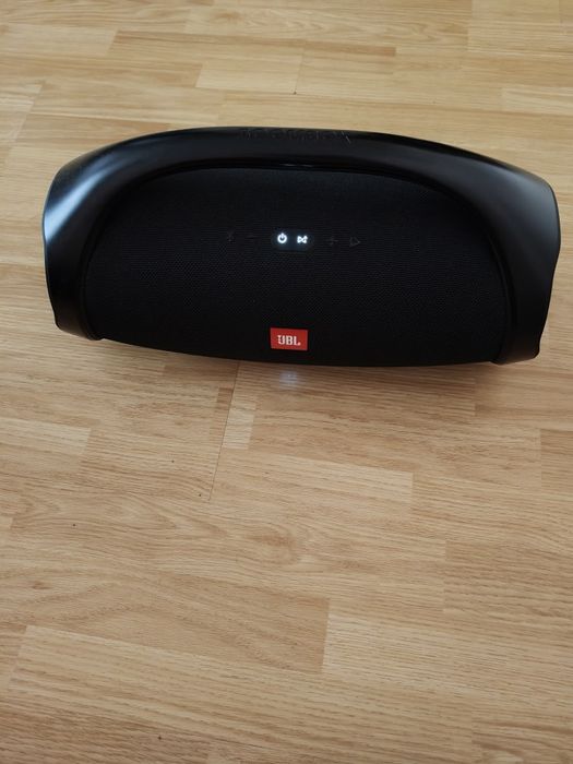 JBL BOOMBOX stare excelentă